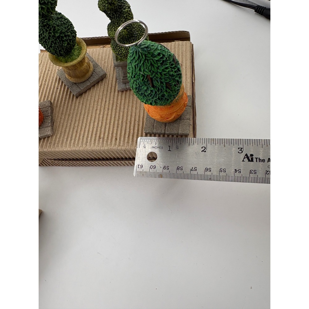 8pc Miniature Topiary Bobblehead Place Card Holders Desk Garden Table Kinetic - Picture 6 of 6